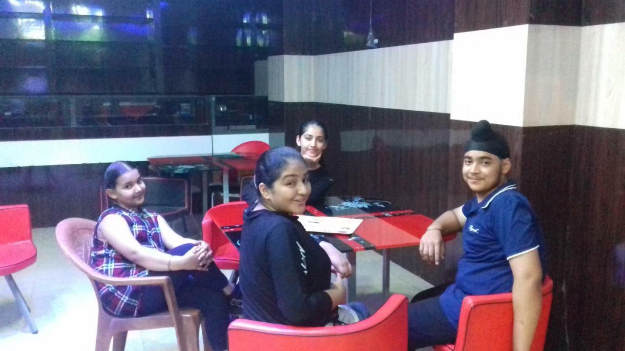 Harkishan Lodge Sambalpur Εξωτερικό φωτογραφία